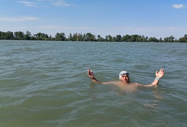 Înotătorul Avram Iancu și-a completat în palmares și ”Turul Deltei Dunării”