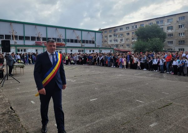 La Lupeni, nou an școlar s-a deschis sub semnul optimismului