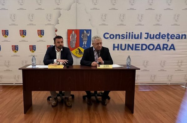 Sportul minții e rege în județul Hunedoara, la turneul internațional ”Grand Prix România” de la Geoagiu Băi