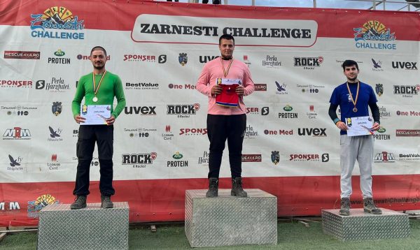 Arcași hunedoreni câștigători de titluri de campioni naționali pe cont propriu