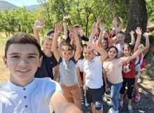 Ariile protejate din județul Hunedoara, promovate de elevi prin povești create chiar de ei