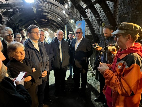 Comisarul european Elisa Ferreira, impresionată de oamenii Văii Jiului