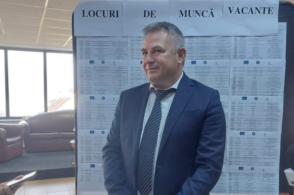 Aproape 5.000 de tineri și-au găsit un loc de muncă la Bursa Locurilor de Muncă pentru Absolvenți