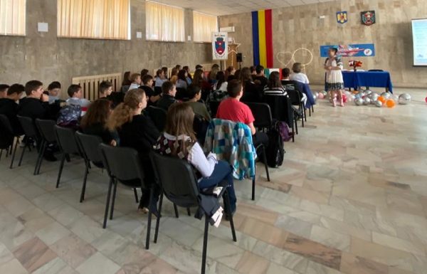 Experiențele Erasmus+ împărtășite de elevii Școlii europene ”I.G. Duca” din Petroșani