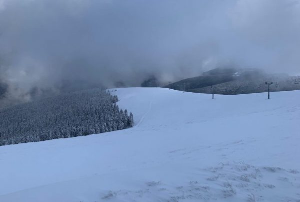 Noul sezon de schi din ”paradisul alb” de pe Transalpina se deschide pe 16 decembrie