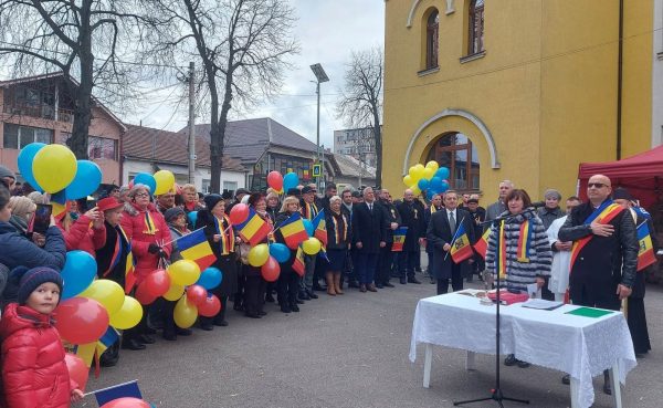 ”Unitate în diversitate”, motto-ul ceremoniilor de la Vulcan de Ziua Națională