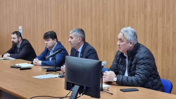 Discuții lămuritoare privind funcționarea Sistemului de Management Integrat al Deșeurilor în județul Hunedoara
