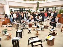 Tradiționala expoziție de scaune „SIT WITH ME”, a studenților arhitecți de la UPT, a venit anul acesta cu o provocare – reprezentarea unui brand de renume