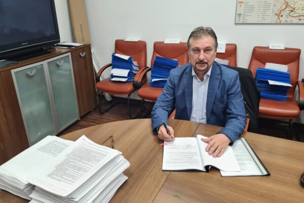 Buget preponderent pentru investiții la Hunedoara, în 2023