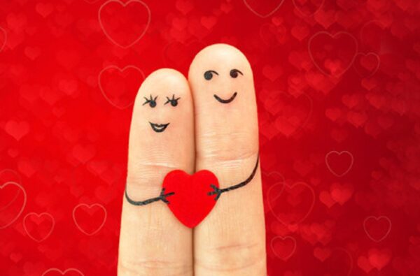 Dragostea nu ne face doar fericiți, ci și mai sănătoși. Cinci medici explică impactul pe care îl are iubirea asupra corpului uman