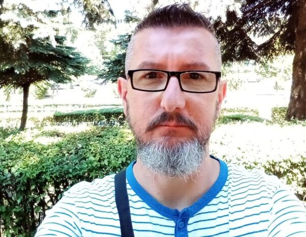 Claudiu Groza, secretarul literar al Teatrului ”I.D. Sîrbu” din Petroșani, nominalizat la Gala Premiilor UNITER 2023