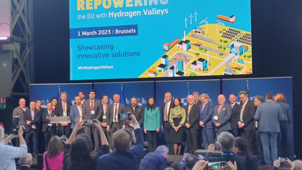 Cercetătorii INCD-INSEMEX Petroșani implicați în programele de cercetare europeană privind economia hidrogenului