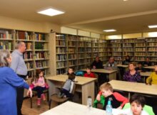 Curs de astronomie interactivă la Biblioteca județeană ”Ovid Densușianu”
