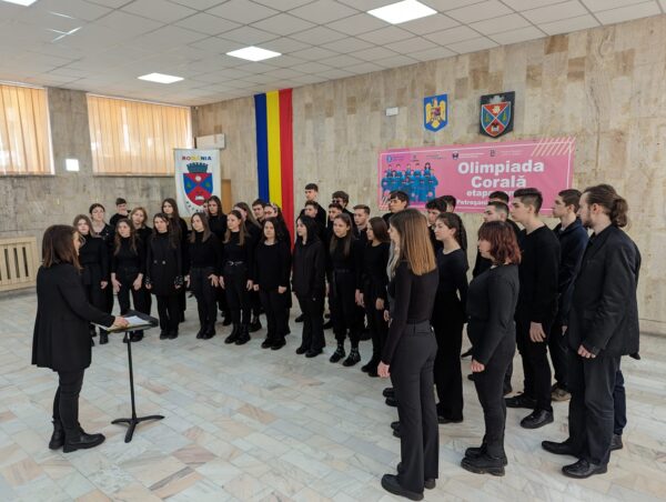 Școala europeană ”I.G. Duca” din  Petroșani a găzduit Olimpiada Corală Regională