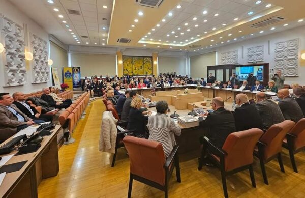 Premiu de excelență pentru Lions Club ”Via Regis” Petroșani