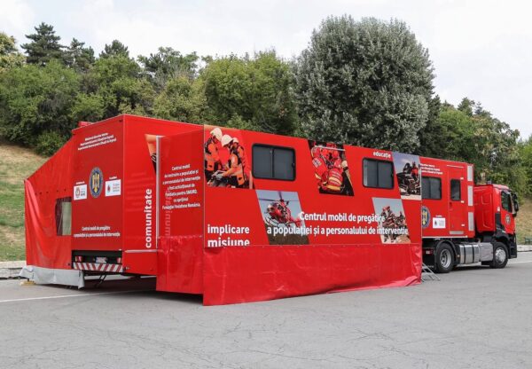 Caravana ISU, ”Fii pregătit!” a ajuns la Petroșani
