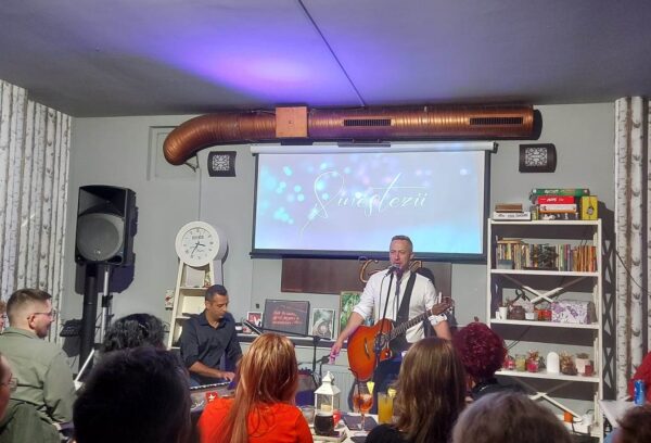 Cătălin Stepa și Aurelian Epuraș, ”Sinestezii” într-un concert piano-folk cu emoții maxime