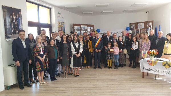 Două decenii de parteneriat între municipiul Orăștie și orașul Siledrecht din Olanda