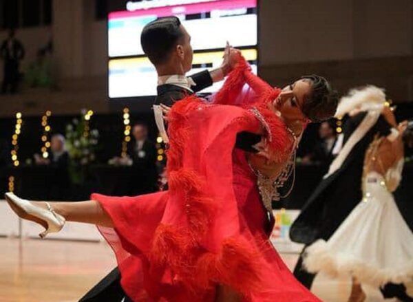 Dansatorii Brigita Marina și Andrei Stoica, de la CSM Deva, se apropie de Top 50 mondial