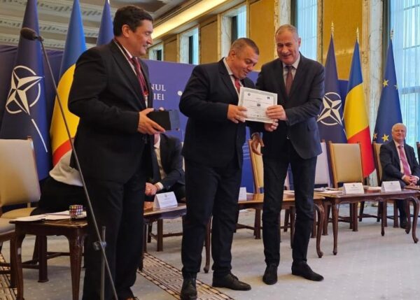 Primarul Dănuț Buhăescu a primit premiul pentru bună guvernanță locală EloGE al Consiliului Europei