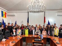 Ziua Internațională a Tineretului marcată la Vulcan prin ”Gala de excelență” a Asociației ”Tinerii-Viitorul nostru”