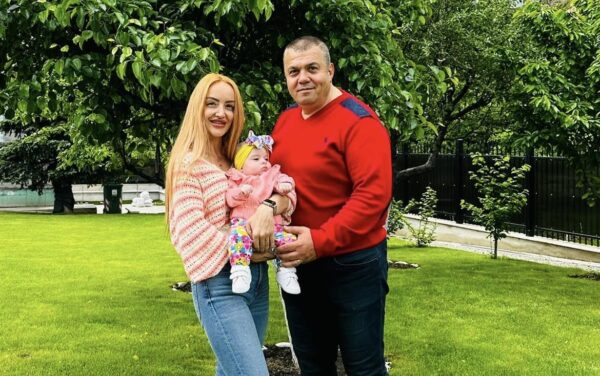 Atmosferă de basm, la sărbătoarea copiilor de la Uricani