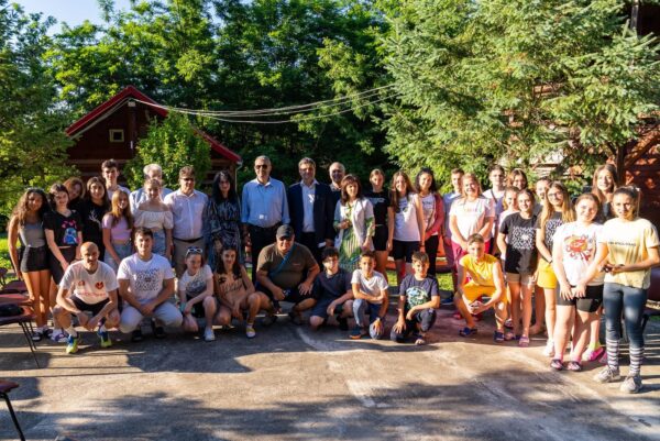 La Centrul de Agrement Căprioara din Deva s-a deschis o nouă ediție a taberelor ARC