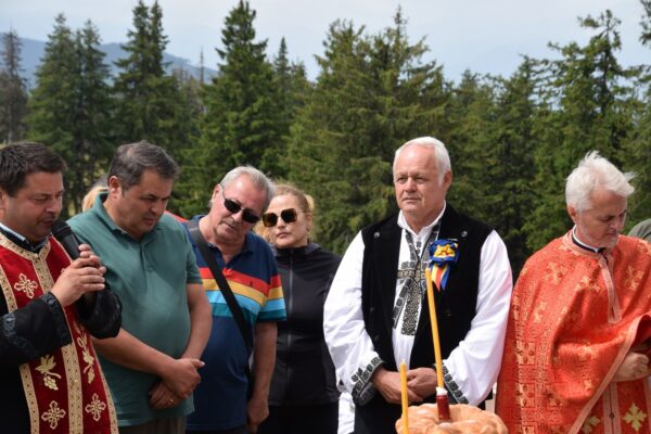 Martori ai unei tradiții multiseculare, de Sf. Ilie, la Nedeia din Poiana Muierii