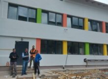 Cu investiții realizate din fonduri europene, liceele, școlile și grădinițele din municipiul Lupeni se aliniază cerințelor educaționale ale mileniului trei