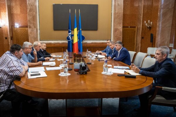 Soluții pentru Complexul Energetic Valea Jiului în urma unei întâlniri la Guvern între premierul Marcel Ciolacu, președintele CJH Laurențiu Nistor și liderii Sindicatului Muntele