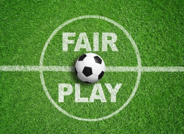 Președintele CJH condamnă comportamentul jignitor, agresiv și antisocial și invită la fair-play pe stadioane