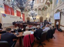Diplome de merit și premii consistente pentru elitele promoției 2022-2023 ale învățământului hunedorean