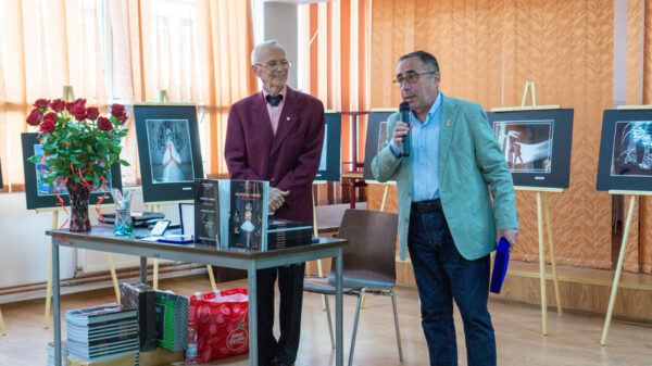 Ecouri ale unui eveniment cultural de excepție / ”Baladă pentru cel ce aduce culoare în Vale”