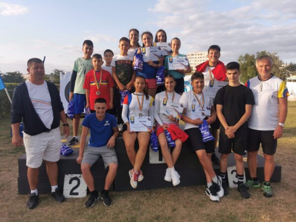 Rezultate meritorii pentru arcașii din Valea Jiului la Campionatele Naționale de tir cu arcul U13-U15-U18