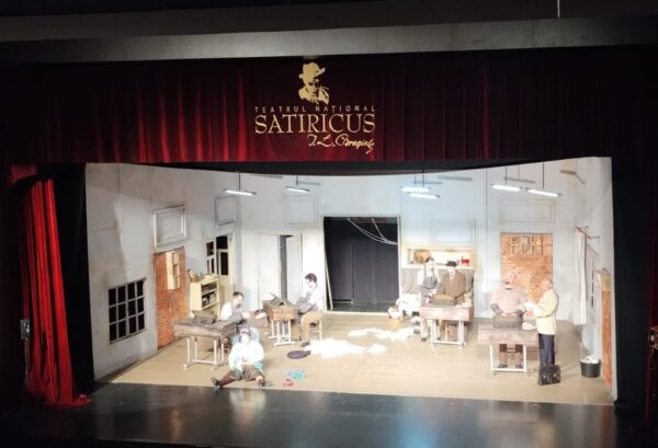 Cele două teatre din județul Hunedoara au impresionat pe scena Festivalului FESTIS 2023 de la Chișinău