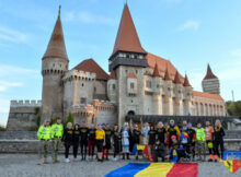 Ştafeta Veteranilor – Invictus Romania a trecut şi pe la Castelul Corvinilor