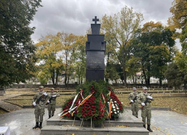 Ziua Armatei Române marcată și în județul Hunedoara