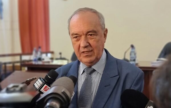 Autoritățile județene hunedorene se implică în lupta pentru combaterea consumului de droguri