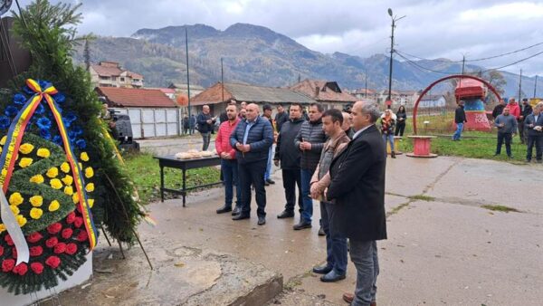 Eroii cărbunelui comemorați la fosta Mină Petrila, la 15 ani de la ultima tragedie din subteranul acestei exploatări miniere