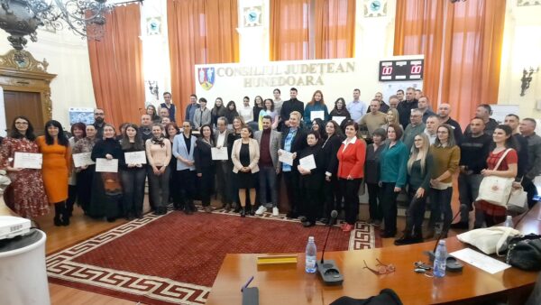 Diplome pentru ”Protectorii patrimoniului” în cadrul proiectului „Ca­pitala Daciei – muzeu viu al patrimoniului cultural european”