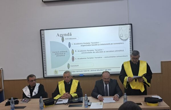 Rectorul Academiei Forțelor Terestre ”Nicolae Bălcescu” din Sibiu a devenit Doctor Honoris Causa al Universității din Petroșani
