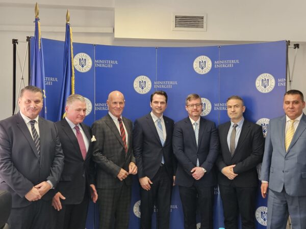 Acord româno-american pentru arderea de biocarburant la Termocentrala de la Paroșeni