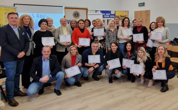 Curs pentru profesori ”Lions Quest – Abilități pentru adolescență” la Liceul Tehnologic ”Retezat” din Uricani
