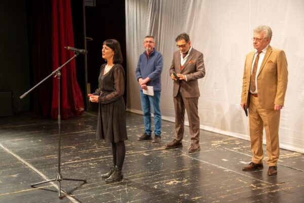 Aplauze, aprecieri și sprijin profesional și administrativ pentru Teatrul Dramatic ”I.D. Sîrbu” la 75 de ani de existență