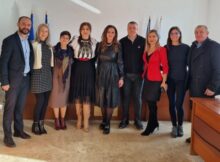 Unitate de îngrijire la domiciliu a vârstnicilor în orașul Uricani