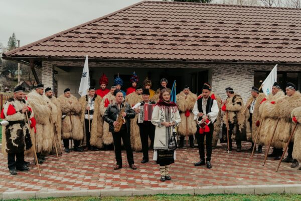 Crăciun tradițional momârlănesc în satele Văii Jiului