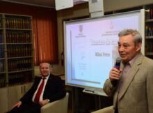 Profesorul Mihai Petre lansează cartea „Hunedoara acum o sută de ani”