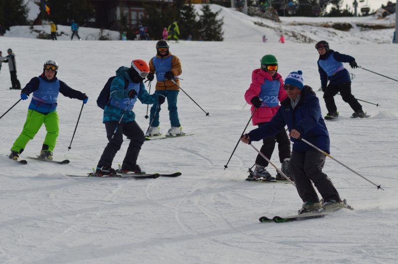 Tabără de schi pentru sportivii ”Special Olympics” la Straja