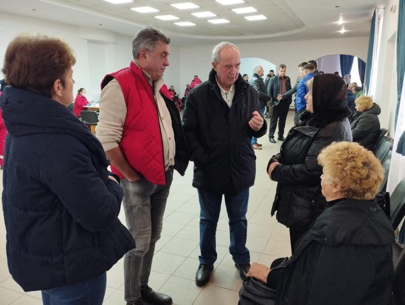 Caravana Salvital a reluat consultațiile medicale în județul Hunedoara