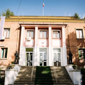 Noi locuri de muncă, dar și salarii mai mari, din luna septembrie, la CEVJ